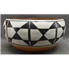 Image 2 : SANTO DOMINGO POTTERY DOUGH BOWL (  (ANNA MT LOVATO)