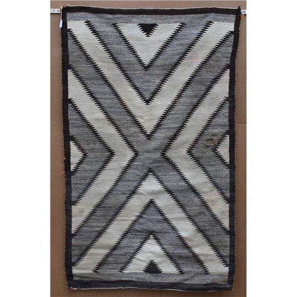 NAVAJO TEXTILE