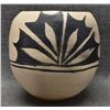 Image 3 : SANTO DOMINGO POTTERY VASE