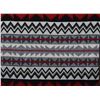 Image 11 : PENDELTON WOOL BLANKET AND BOOK