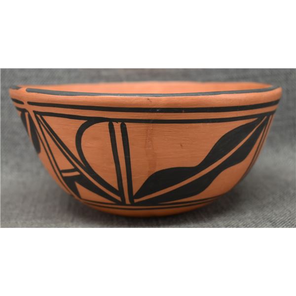 SANTO DOMINGO POTTERY BOWL