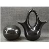 Image 3 : SANTA CLARA POTTERY SEED JAR AND WEDDING VASE(BIRDELL)