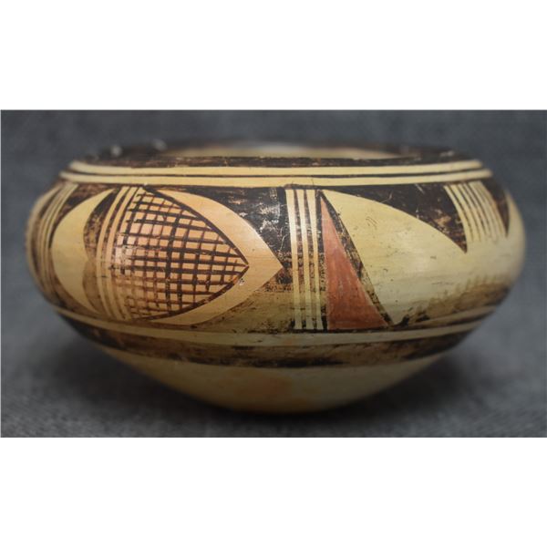 HOPI POTTERY BOWL
