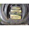 Image 4 : yard works gas powered push mower 21 inch cut