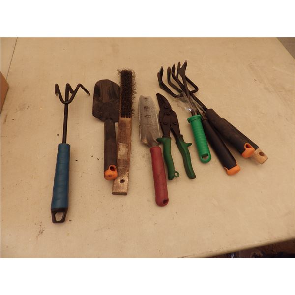 Miscellaneous gardening Hand tools