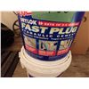 Image 2 : fast plug hydraulic cement