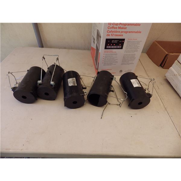 Lot of 5 Tunnel  mole traps  made of sturdy plastic