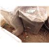 Image 2 : lot of three suitcases