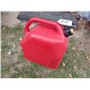 Image 1 : 5 gallon gas can