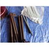 Image 2 : TIN OF carriage bolts etc