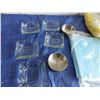 Image 2 : emergency blankets and ashtrays