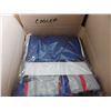 Image 2 : World Poker Tour: Clock, card shuffler, Insulated cooler, Folding poker table & MORE