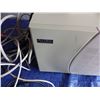 Image 2 : Altec Lansing computer speaker system