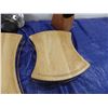 Image 6 : cutting boards , knife block with knives etcetera