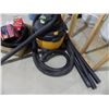 Image 7 : 12 Gallon Shop Vac with accessories
