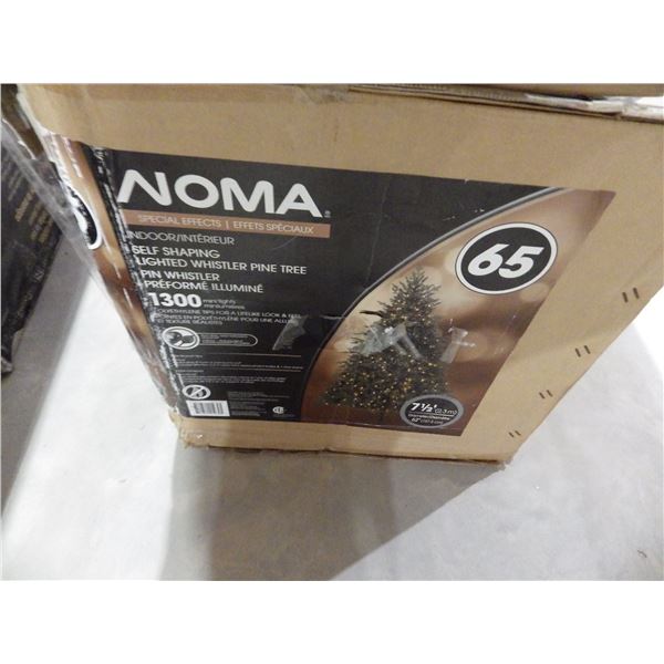 noma indoor Christmas tree