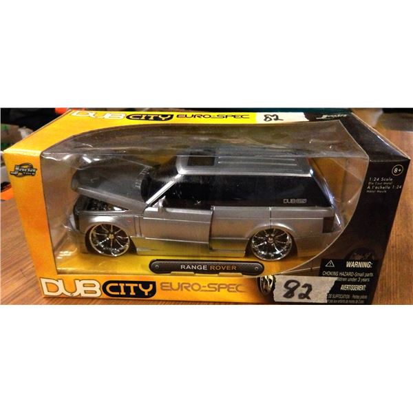 COLLECTABLE:  RANGE ROVER DUB CITY EURO-SPEC MODEL (1:24 SCALE) IN ORIGINAL BOX