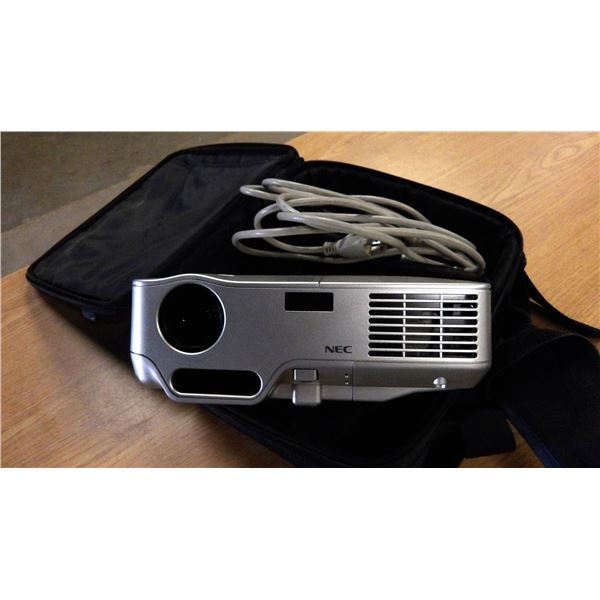 NEC PROJECTOR, BAG & ACCESSORIES