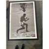 Image 5 : Everlast Boxing Glove Signed "Leon Spinks" - Unauthenticated AND Muhammad Ali "Underwater Training" 