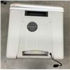 Image 2 : Chill on the Go - Koolatron P27 Voyager Portable Electric Cooler for Car, RV and Camping