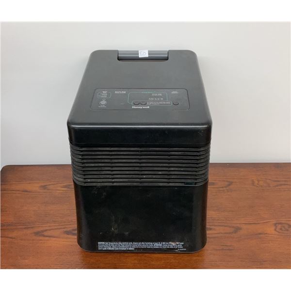 Honeywell EnergySmart Electric Heater with Digital Controls