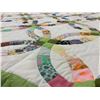 Image 6 : Handmade Double Wedding Ring Quilt with Multicoloured Patchwork and Green Border