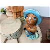 Image 10 : Pendelfin Bunny Village - Crocker, Rosa, 2 Whopper, 2 Blossom, 1 Schoolchild, 1 Stand, 12 Accents