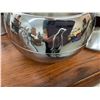 Image 7 : Penguin Ice Bucket, RSVP's Popcorn Popper, Asparagus Cooker, Cast Iron Pot with Glass Lid
