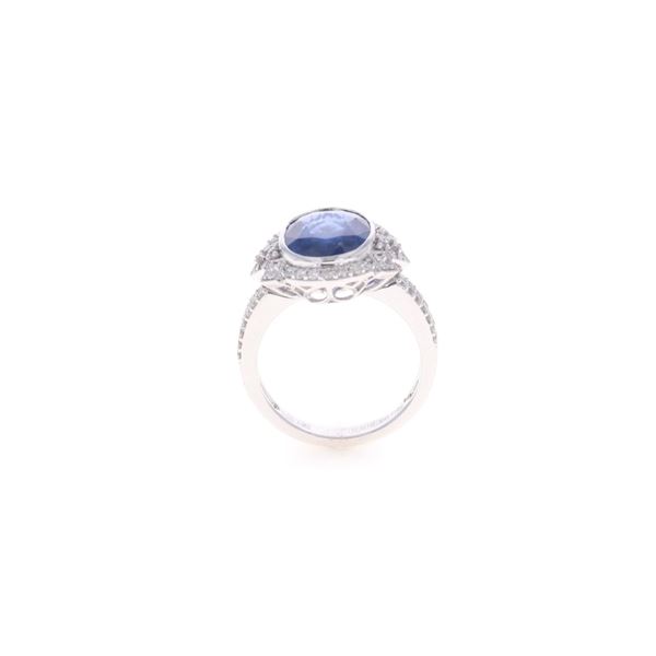 Sri Lanka Blue Sapphire GIA Cert Platinum VS1 Ring