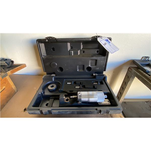 SUNNEN MODEL CF-502/0-2 INCH GAGE SETTING FIXTURE WITH CASE