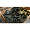 Image 3 : WOODEN CRATE FILLED WITH ASSORTED LIFTING SLINGS