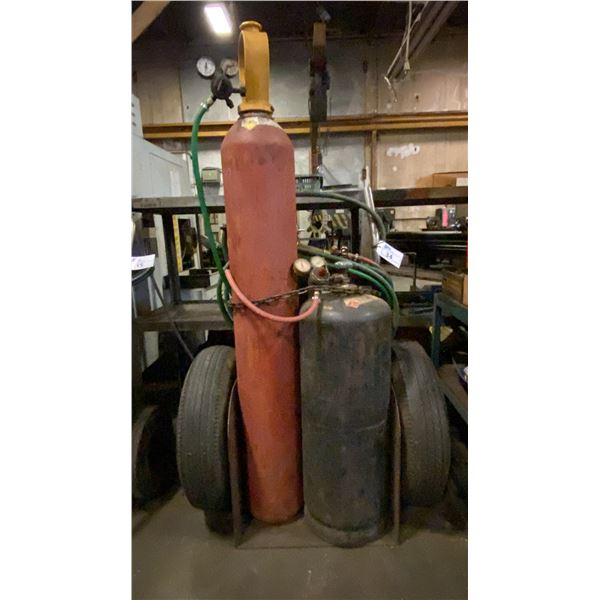 OXY-ACETYLENE WELDING SET - INCLUDES CART, TORCH, HOSE-LINE AND GAUGES