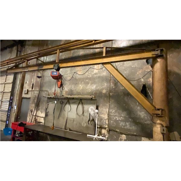 500LBS. CAPACITY JIB CRANE WITH 1 TON CAPACITY JET HOIST