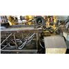 Image 5 : BRAND HYDRAULICS MODEL FC51 HORIZONTAL HONING MACHINE WITH PARTS AND ATTACHMENTS