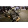 Image 4 : 4 JAW 17 3/4" DIAMETER LATHE CHUCK