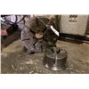 Image 1 : 4 JAW 16" DIAMETER LATHE CHUCK AND 3 JAW 8" DIAMETER LATHE CHUCK