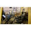 Image 7 : HYSTER H90XMS YELLOW 8500LBS CAPACITY 2 STAGE MAST SOLID RUBBER TIRES SIT DOWN COUNTERBALANCE