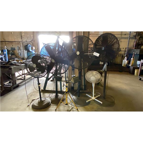 GROUP OF 5 ASSORTED SIZE SHOP FANS AND (1) DOUBLE HEAD WORK LIGHT