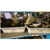 Image 5 : METAL 7 TIER SHELVING UNIT AND CONTENTS - ASSORTED SIZE METAL SPACER RINGS