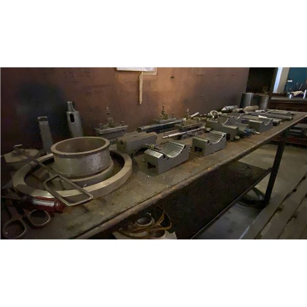 LARGE GROUP OF ASSORTED LATHE TOOLS, PARTS AND ATTACHMENTS