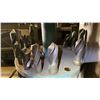 Image 7 : LARGE METAL DRILL BIT STAND AND ALL THE DRILL BITS
