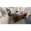 Image 3 : CONTENTS OF SHIPPERS OFFICE - DESK , FILING CABINETS AND MISCELLANEOUS ITEMS