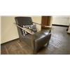 Image 2 : GREY LEATHER AND CHROME ACCENT CHAIR