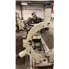 Image 9 : MODERN 9" HOLLOW SPINDLE LATHE. MODEL 33 SERIES. 3 PHASE. 15HP. 16'4" OVERALL LENGTH.