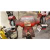 Image 2 : BALDOR 8" GRINDER WITH FLOOR STAND. 3/4 HP