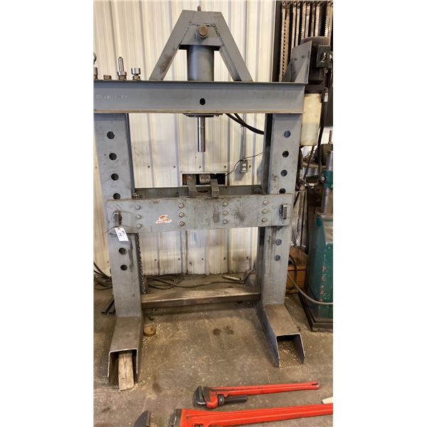 50 TON HYDRAULIC/ELECTRIC PRESS. OVERALL SIZE APPROX 60" X 42" X 86"H. INC LARGE ASST OF