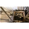 Image 5 : BROACHING MACHINE WITH LARGE SELECTION OF BROACHES AND ACCESSORIES AS IN PHOTOS