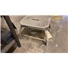 Image 1 : ALUMINUM HEAVY DUTY STEP STOOL