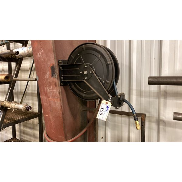 RETRACTABLE AIR HOSE REEL APPROX 50'