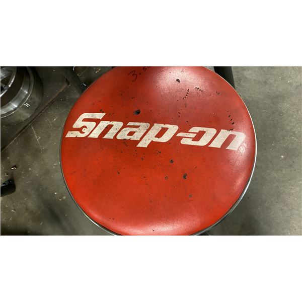 SNAP-ON SHOP STOOL